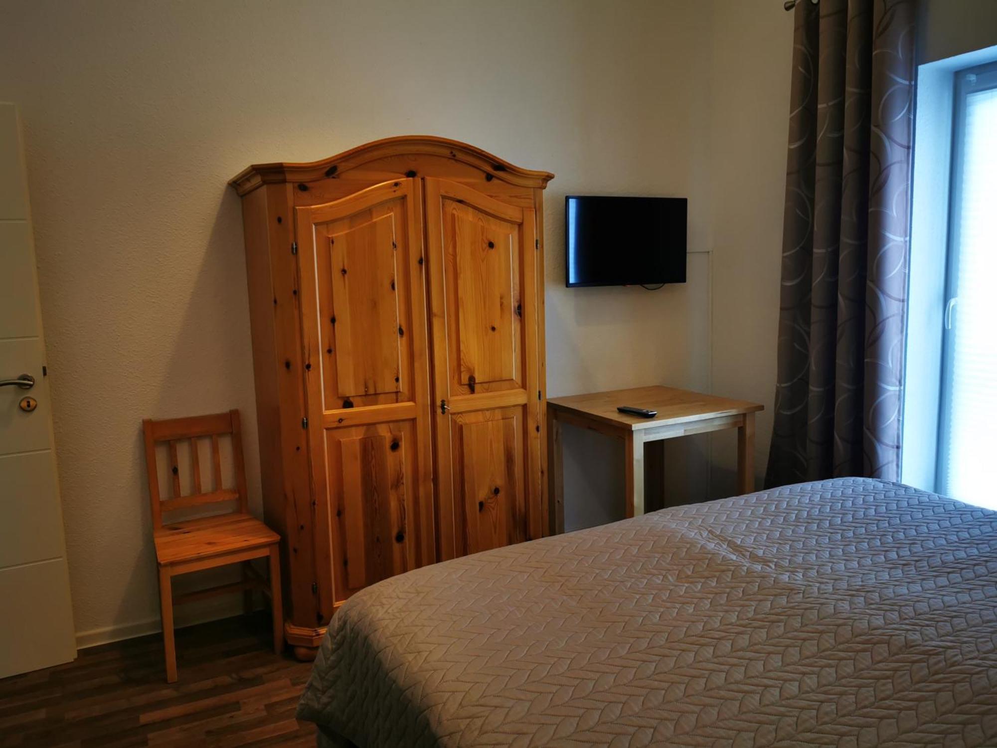 קייזרסלאוטרן Ferienwohnung Am Waldpfad מראה חיצוני תמונה